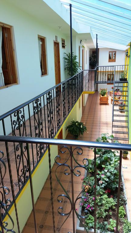 Hotel Posada Las Rosas San Cristóbal de Las Casas Eksteriør billede