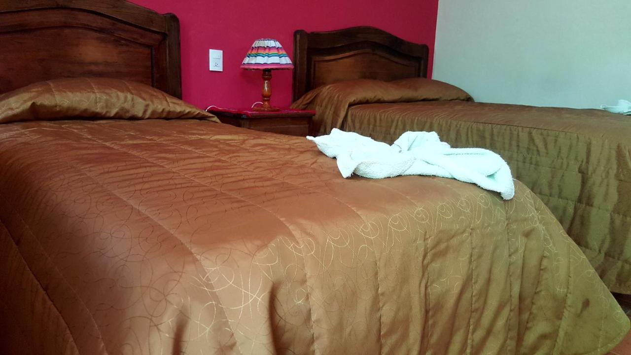 Hotel Posada Las Rosas San Cristóbal de Las Casas Eksteriør billede